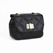 Δερμάτινη Crossbody τσάντα σε μαύρο χρώμα - Jelyne Black