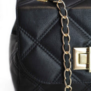 Δερμάτινη Crossbody τσάντα σε μαύρο χρώμα - Jelyne Black