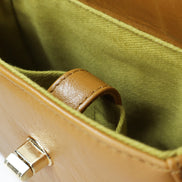 Εσωτερικό τσάντας Martelago Beige με βαμβακερή φόδρα σε πράσινη απόχρωση - ELLIA
